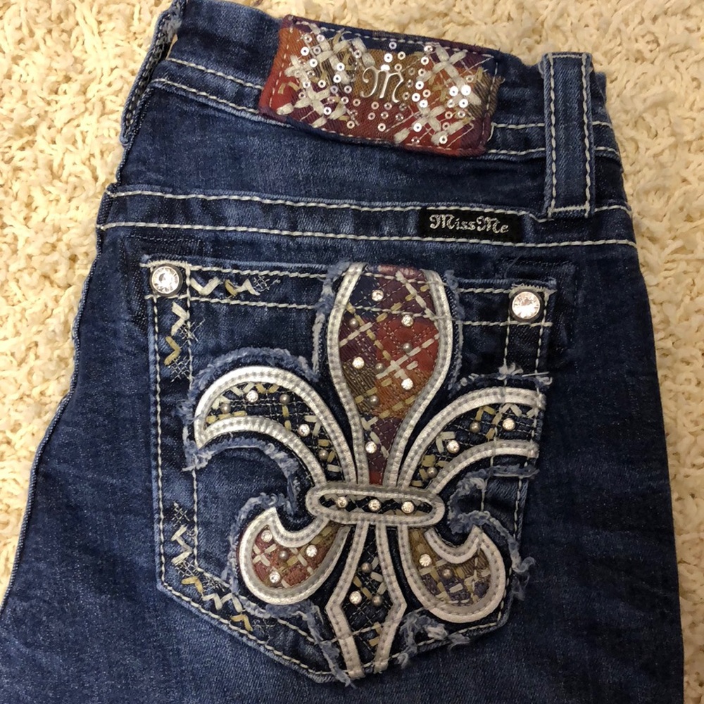 Miss Me Bootcut Jeans EUC *Hemmed*